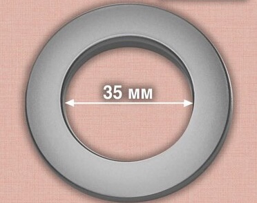 Шторы на люверсах цвет бордовый.